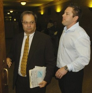 Here's the real Harvey Steinberg exitting a Denver courtroom with "fan favorite" Todd Sauerbrun. Such a gentleman, emphasis on the "gentle." Just ask the cab driver Todd assaulted.